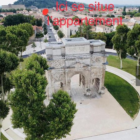 Tres Belle Suite Dans Le Centre Historique Ideale Pour 2 Personnes Orange  Bagian luar foto